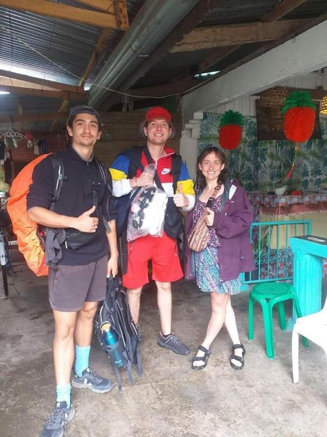 Paraiso Hostel Моалбоал Экстерьер фото